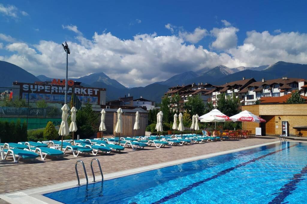 Large Gondola Apartment - Center, Neon Bansko Exterior foto